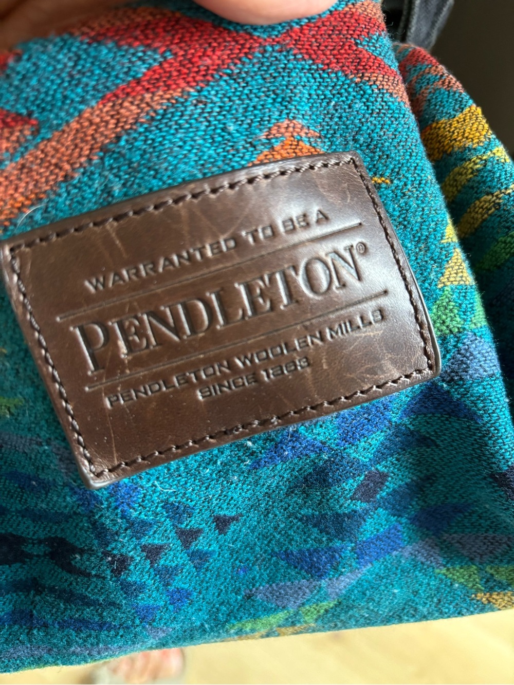 Vintage Pendleton Wool Western Diamond Desert Navajo Native American Travel Bag - Picture 2 of 16